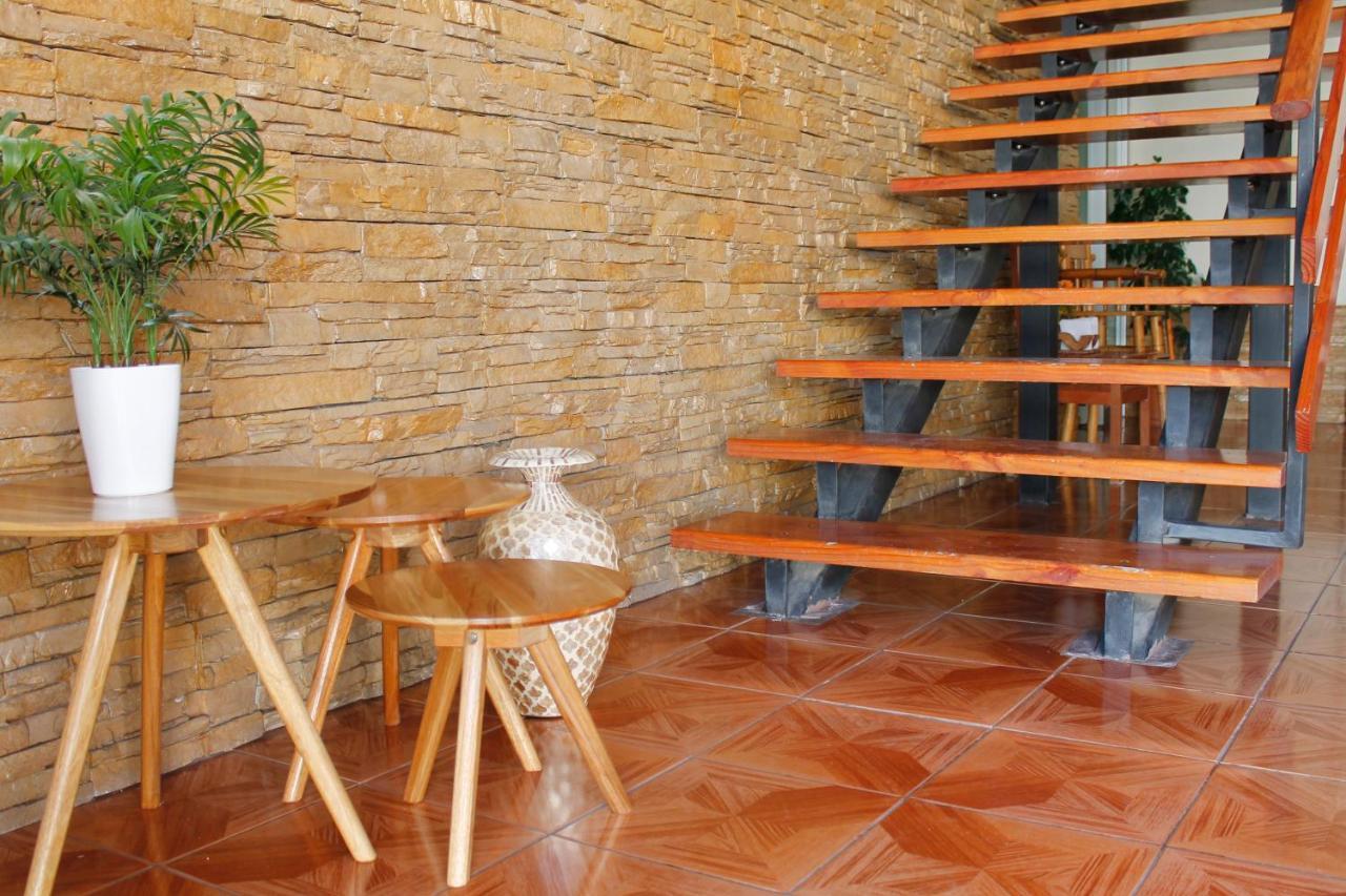 Santa Teresa Hotel