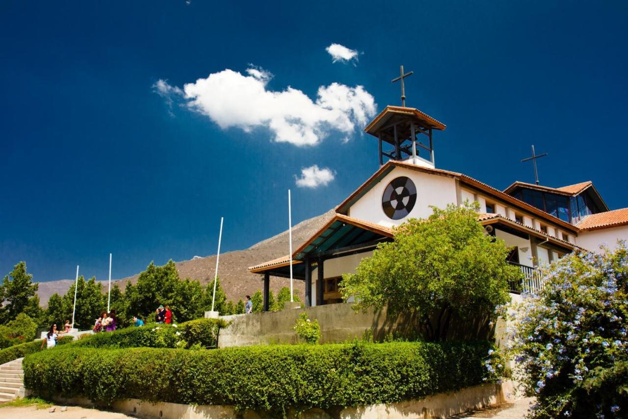 Santa Teresa Hotel *